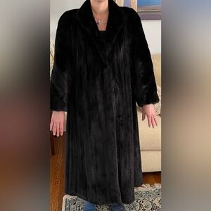 Revillon . Paris, London, new York.Women’s Luxurious black full length Fur coat